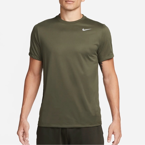 Nike Other - Nike Men’s Dri-Fit Tee in Green